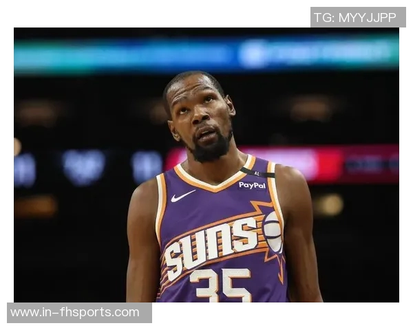 杜兰特37岁成火箭队史最年长全明星球员展现超强实力与梦想滑翔机般飞翔